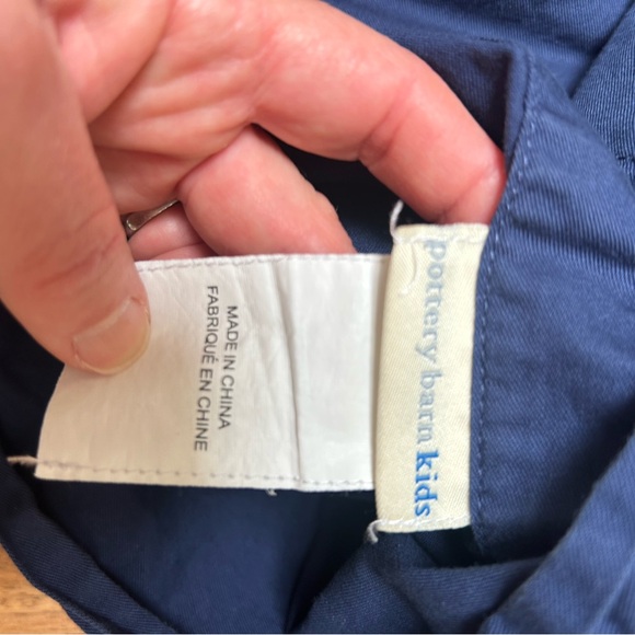 Pottery Barn Kids set of 2 standard shams navy w/embroidered skull/skateboard - Picture 4 of 5